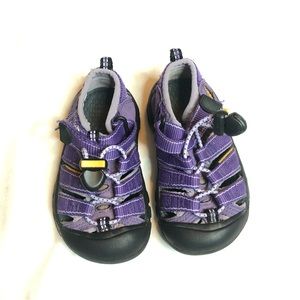 Keen purple hiking waterproof sandals